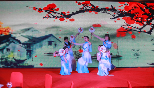 大禹漢光2018年“同心同行，共創(chuàng)未來”主題年會圓滿成功